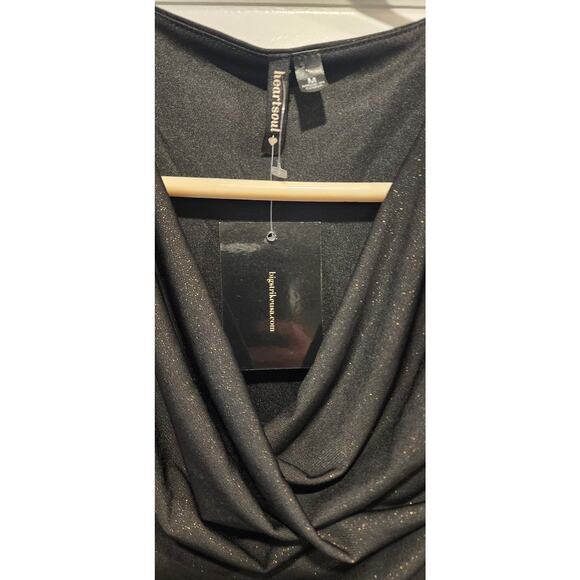 Heart Soul Women's Medium Top - Stylish and Comfortable - Picture 2 of 3